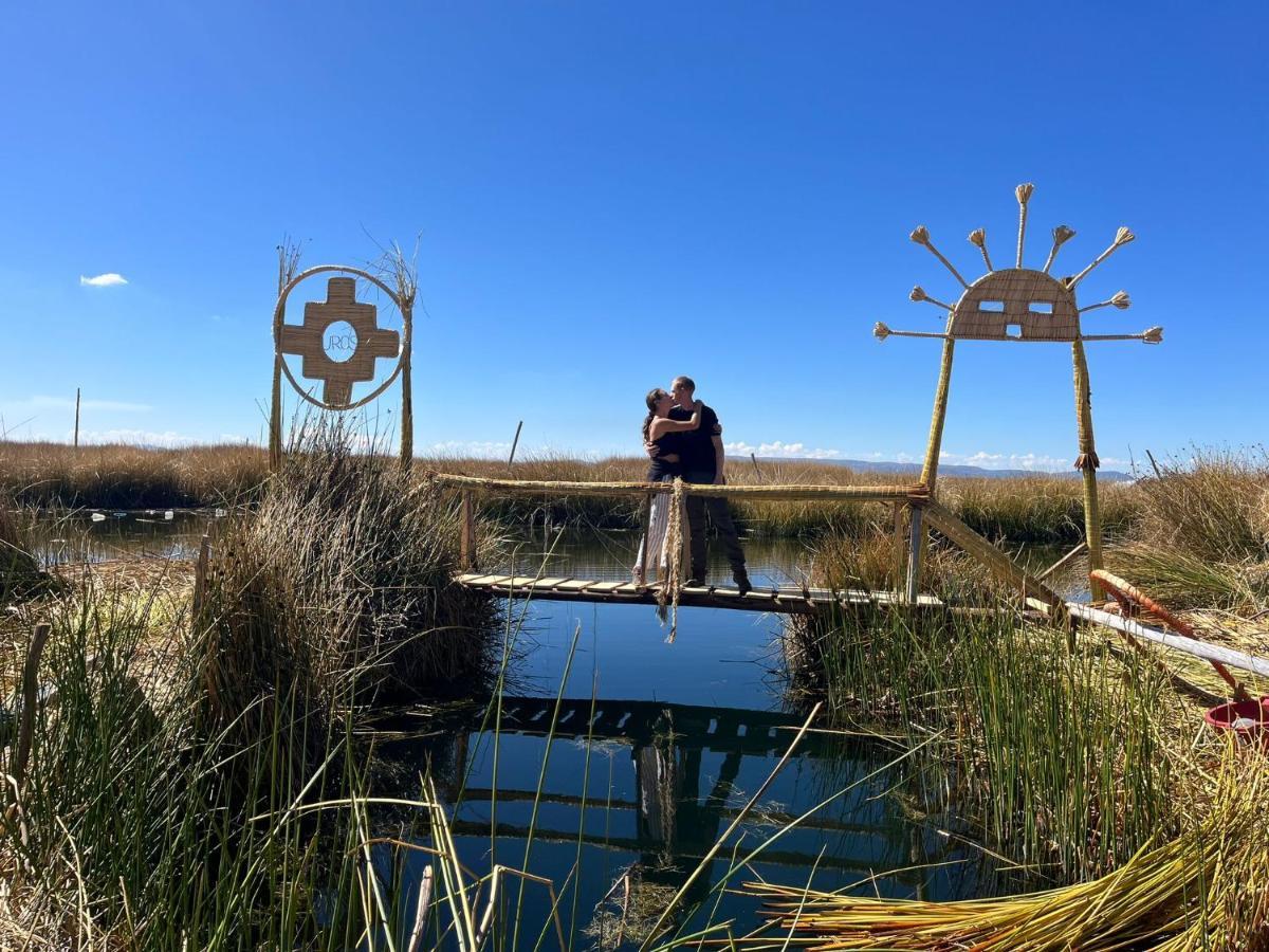 Uros Lodge Lover Titiqaqa Puno Luaran gambar