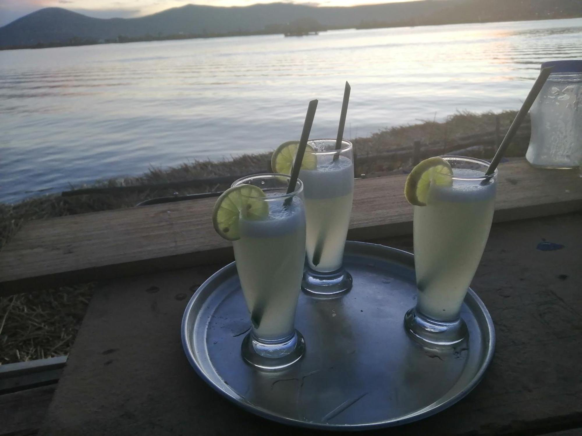 Uros Lodge Lover Titiqaqa Puno Luaran gambar