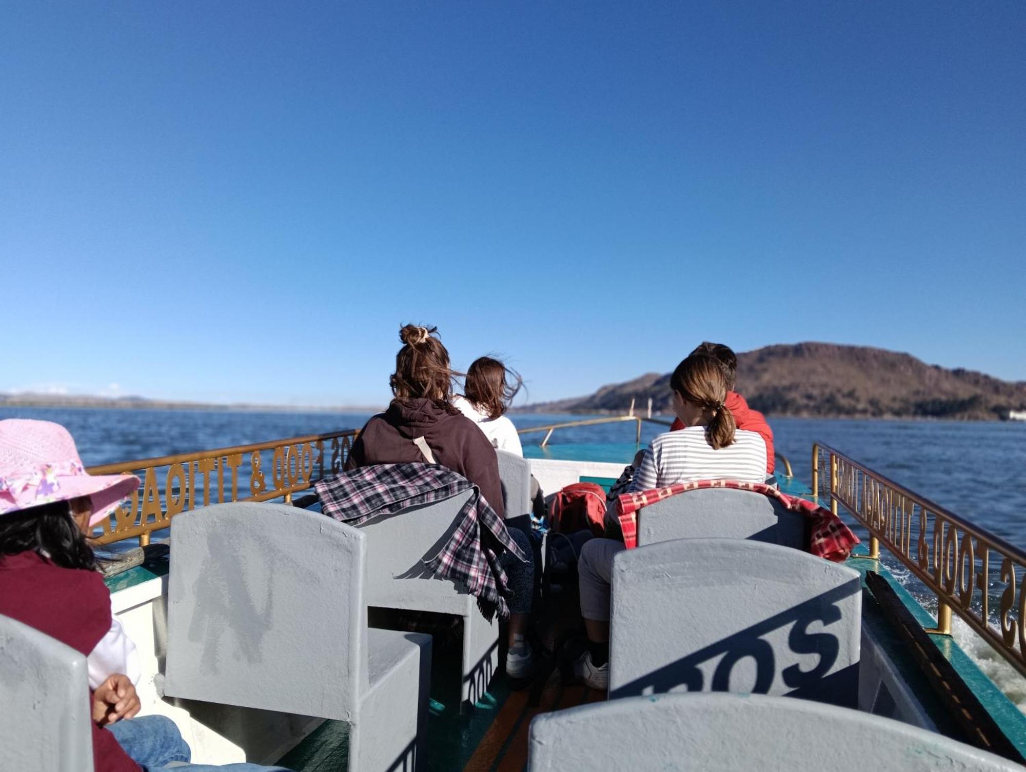 Uros Lodge Lover Titiqaqa Puno Luaran gambar