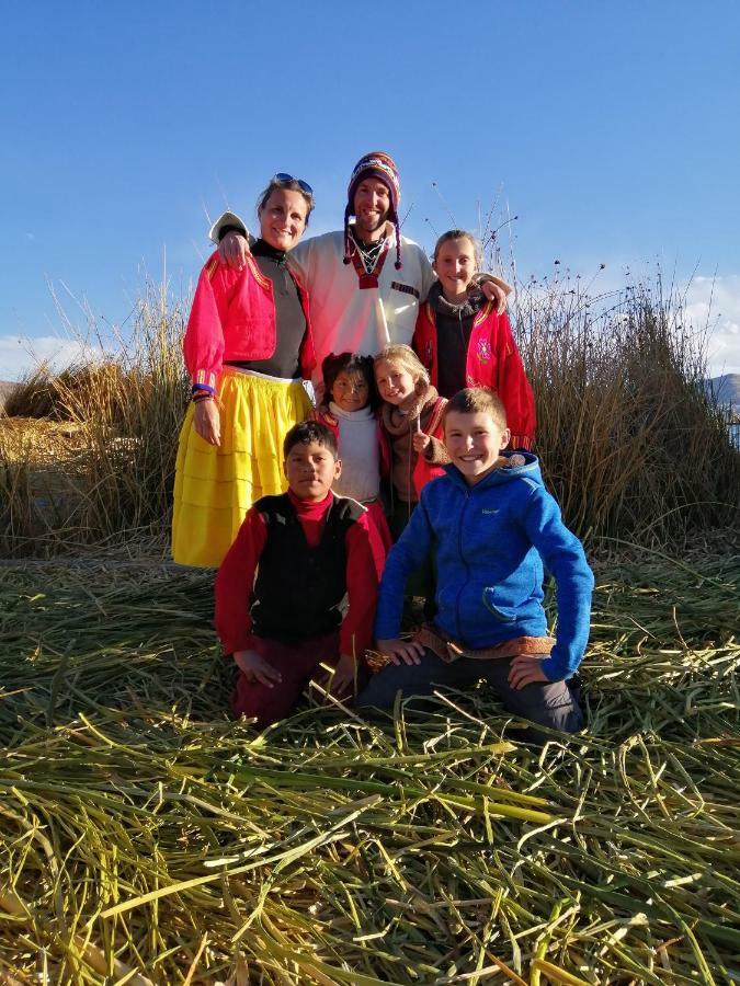 Uros Lodge Lover Titiqaqa Puno Luaran gambar
