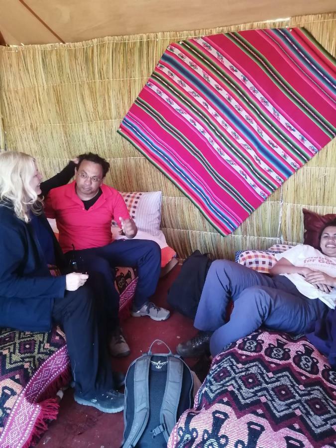 Uros Lodge Lover Titiqaqa Puno Luaran gambar