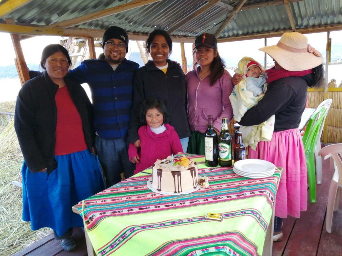 Uros Lodge Lover Titiqaqa Puno Luaran gambar