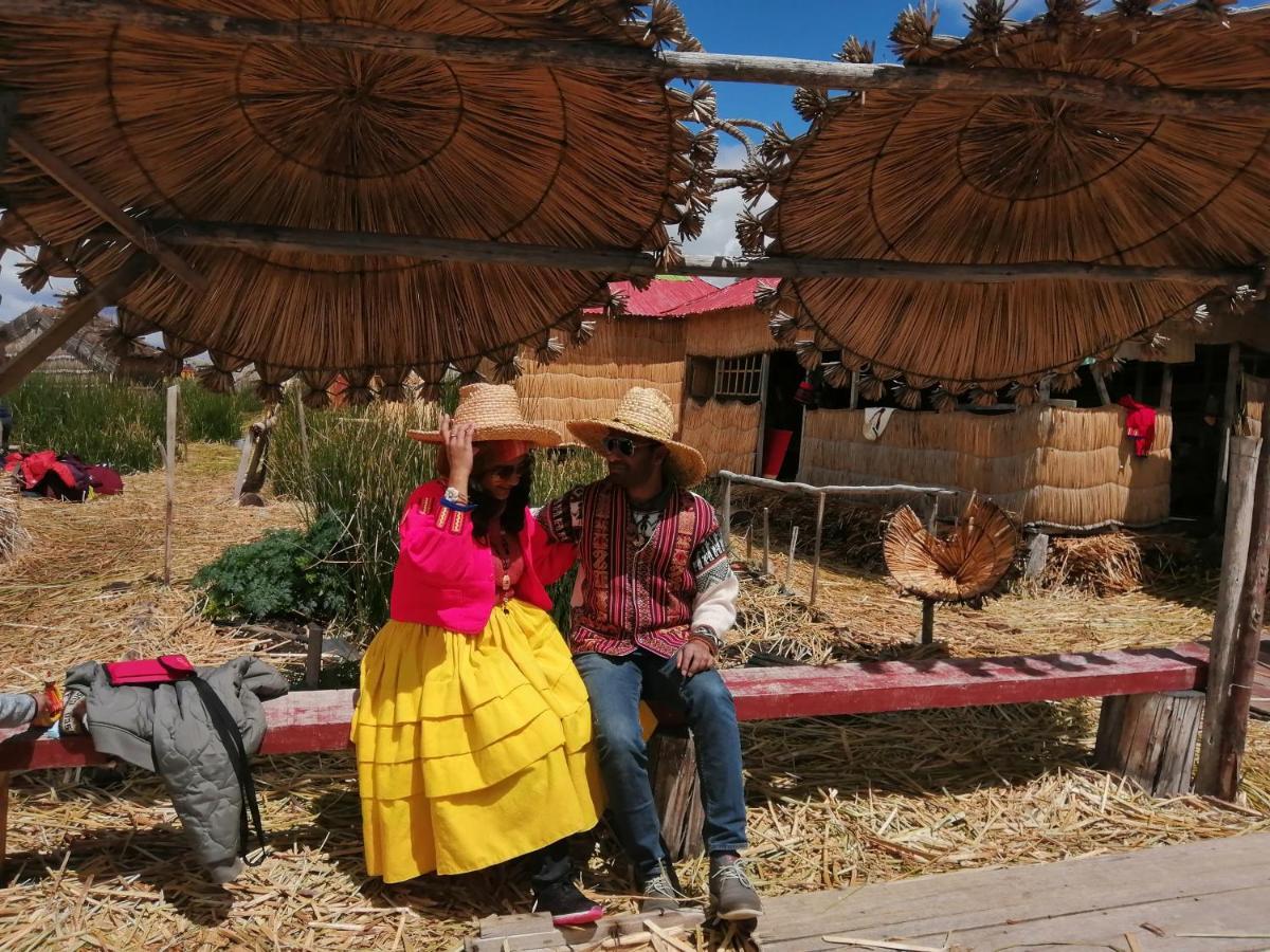Uros Lodge Lover Titiqaqa Puno Luaran gambar