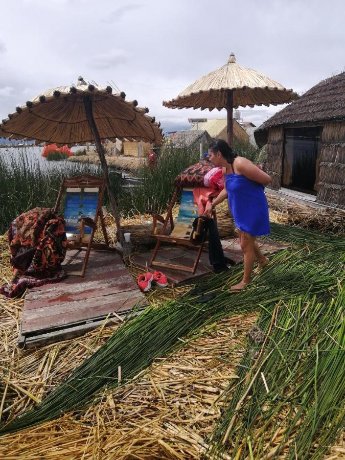Uros Lodge Lover Titiqaqa Puno Luaran gambar